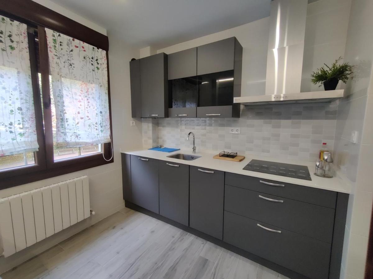 Piso Bilbao San Mames Apartment Ngoại thất bức ảnh